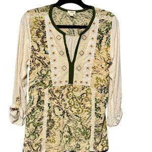 Tiny | Anthropologie Linen Blend Embroidered Roll Tab Sleeve Mixed Media Shirt